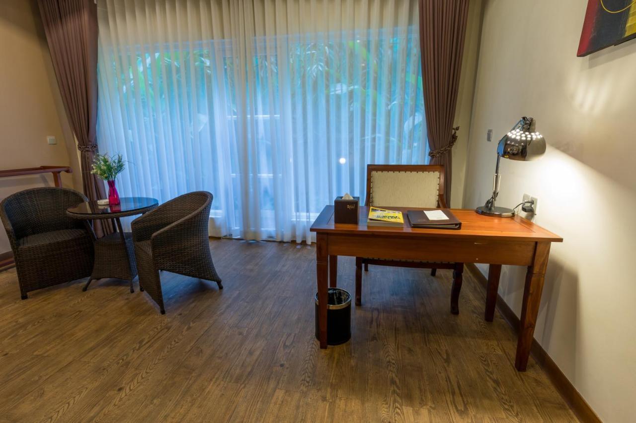 Bali Hotel Пномпень Экстерьер фото