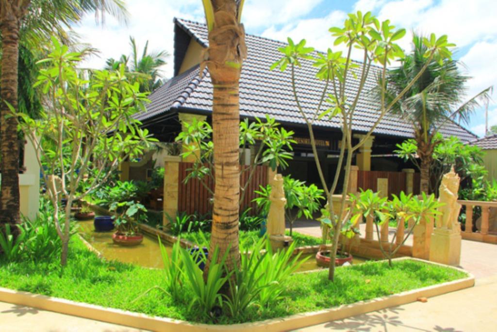 Bali Hotel Пномпень Экстерьер фото