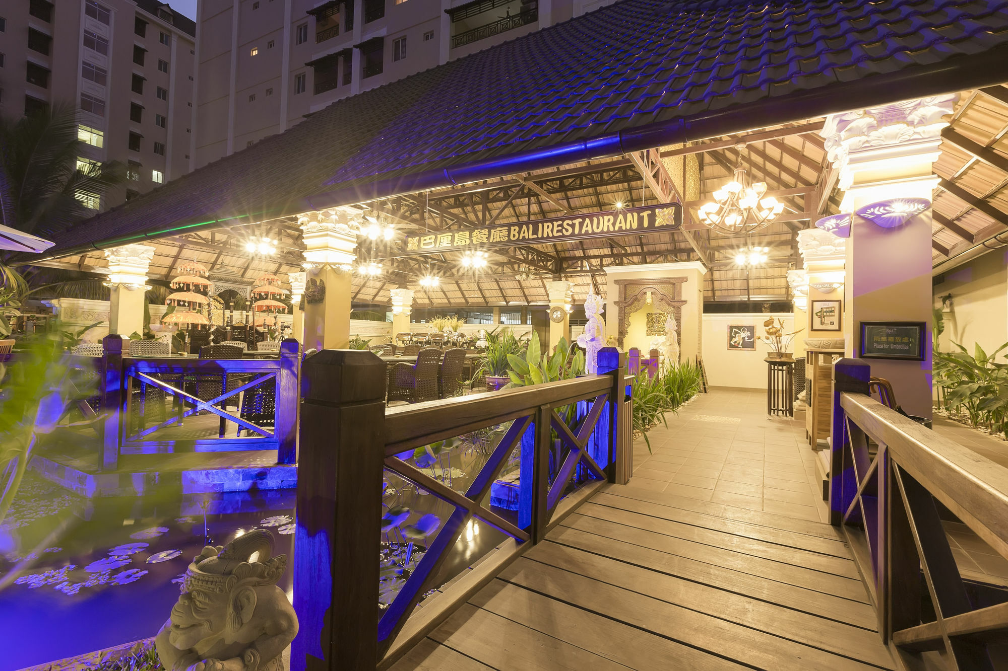 Bali Hotel Пномпень Экстерьер фото