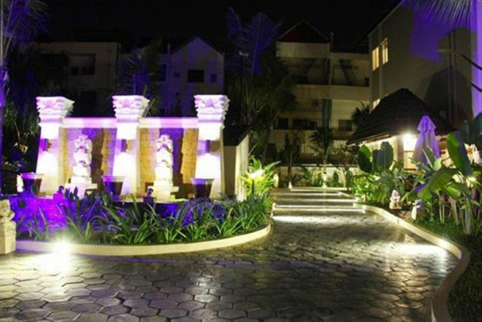 Bali Hotel Пномпень Экстерьер фото