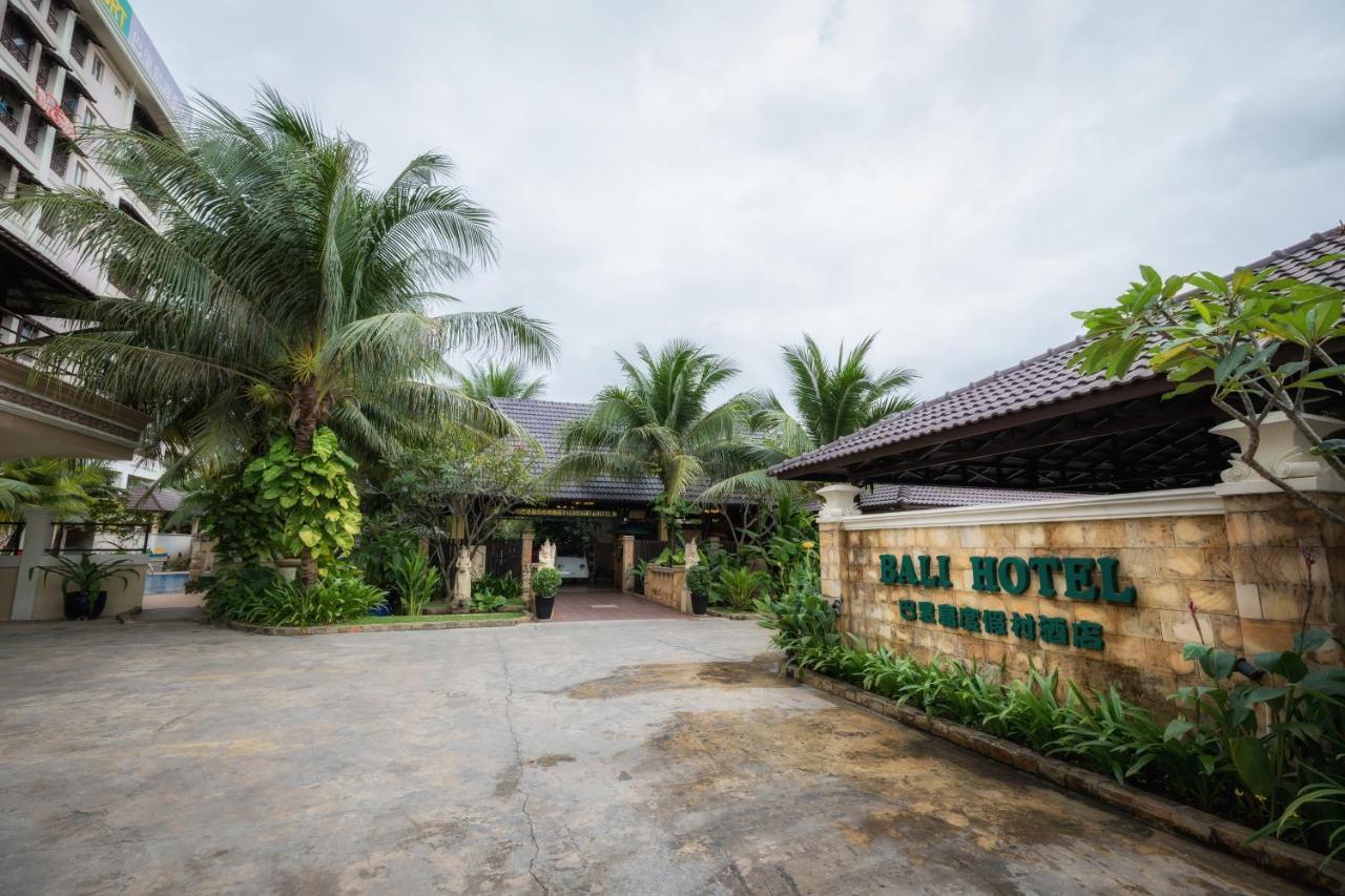 Bali Hotel Пномпень Экстерьер фото
