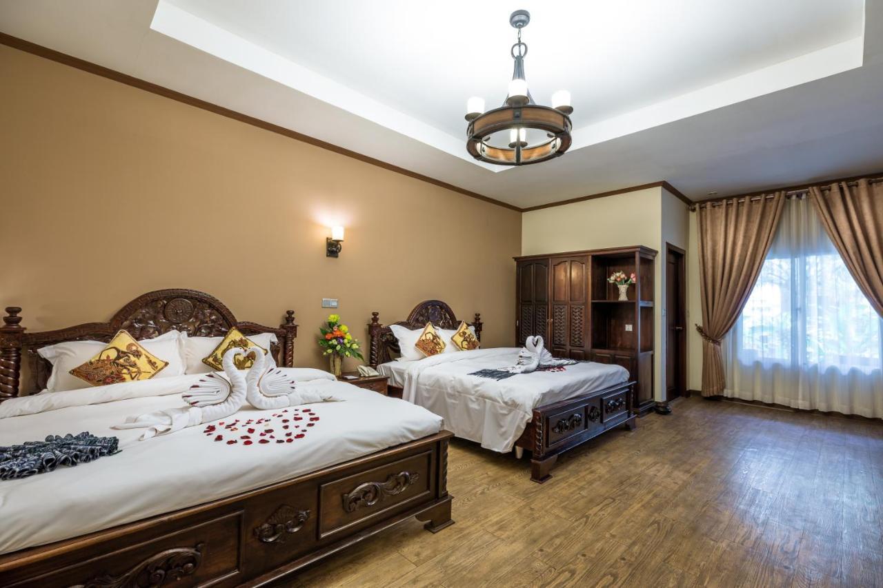 Bali Hotel Пномпень Экстерьер фото