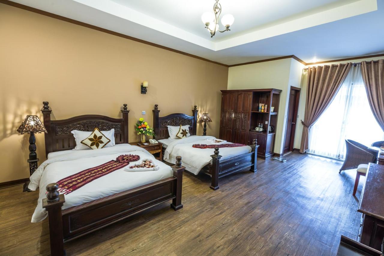 Bali Hotel Пномпень Экстерьер фото